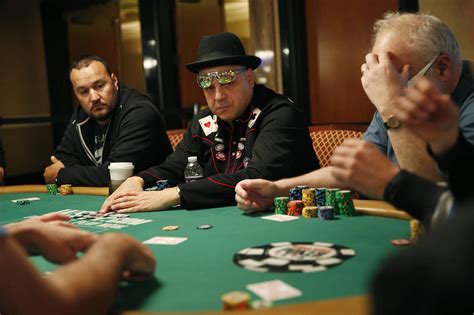 Poker pro vai quebrou